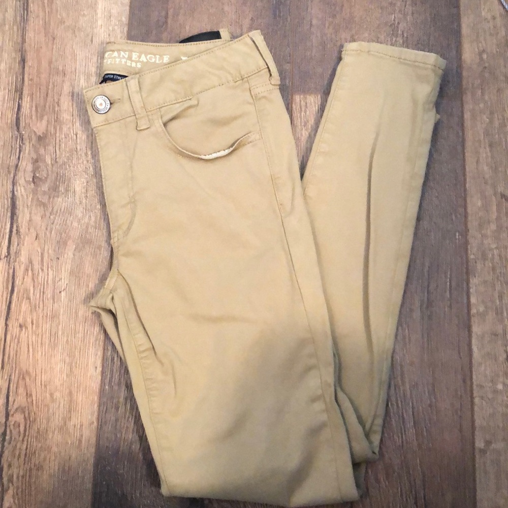 American Eagle Khaki Jeggins